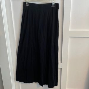 4/$15!! Black Stretch Maxi Skirt